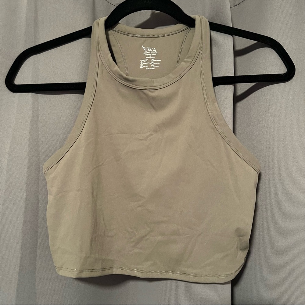 IWA Athletic Company Crop Top M
